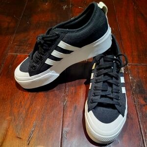 Adidas platform casual shoes